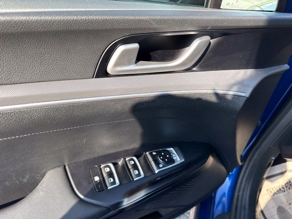 Used 2023 Blue Kia GT-Line image 9