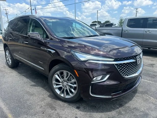2023 Buick Enclave Avenir's photo