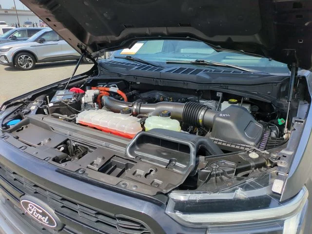 Used 2024 Gray Ford Lariat image 36