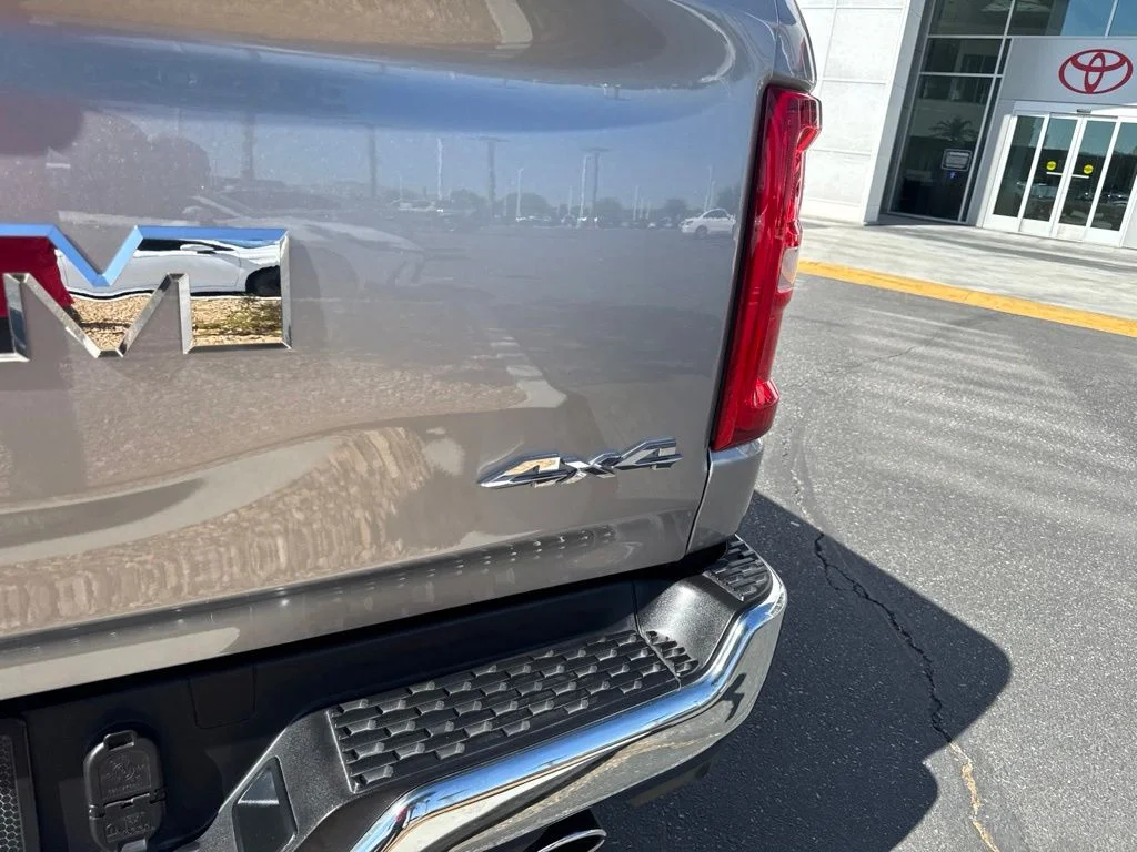 Used 2025 Silver Ram Big Horn/Lone Star image 9