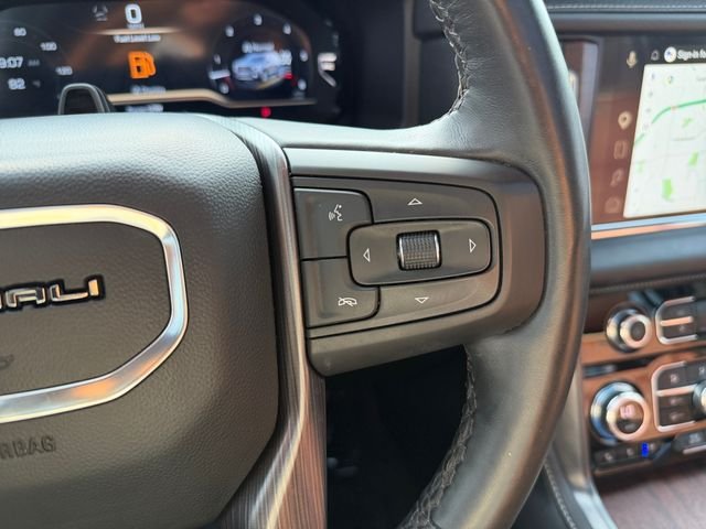 Used 2023 White GMC Denali Ultimate image 23