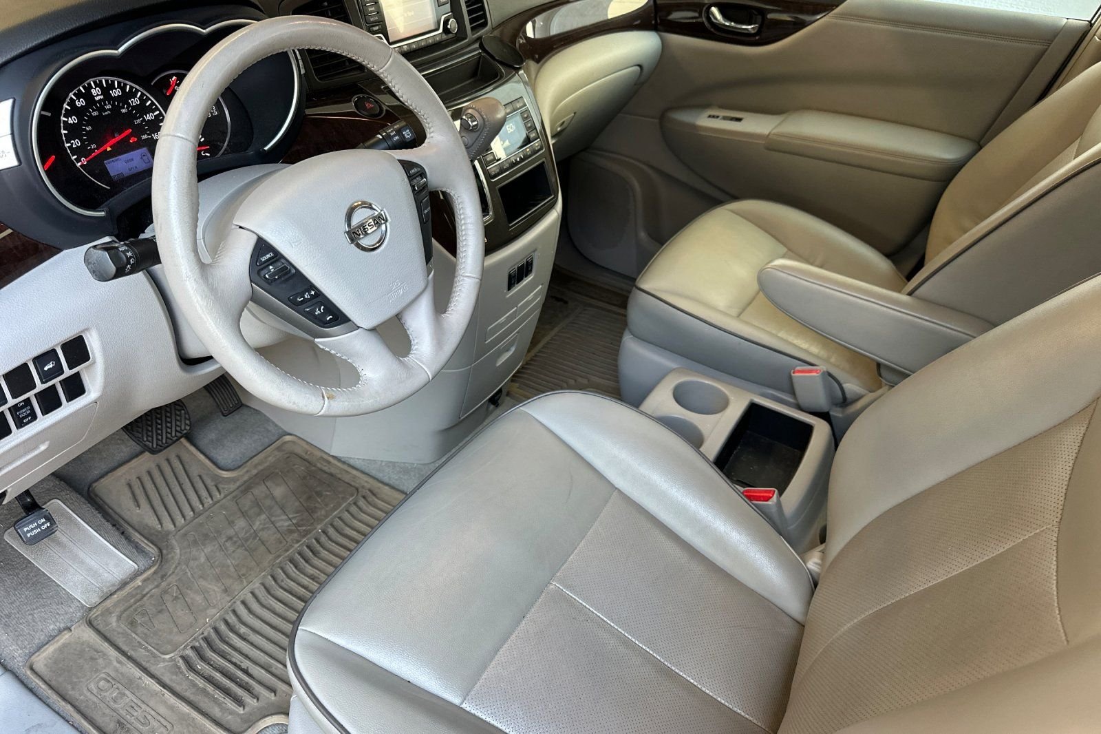 Used 2015 Silver Nissan 3.5 SL image 10