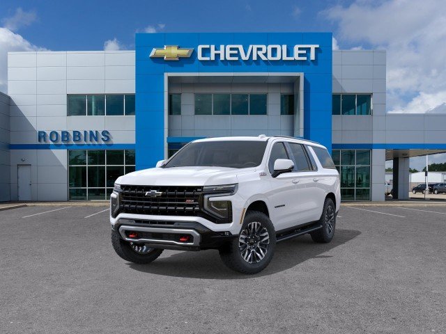 2026 Chevrolet Suburban Z71 - Photo 8