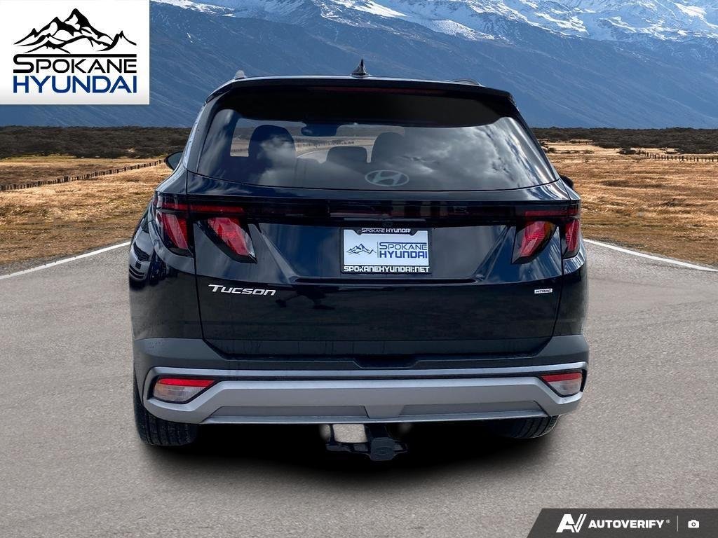 New 2026 PHANTOM BLACK HYUNDAI SEL PLUS image 4