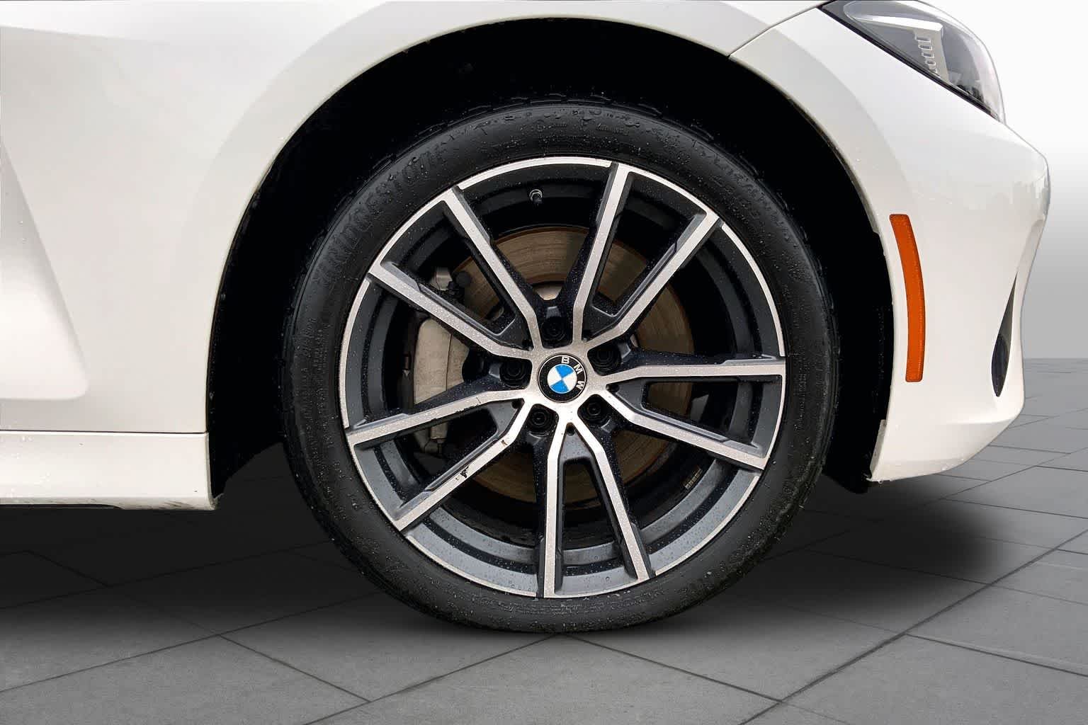 Used 2026 Mineral White Metallic BMW 430i xDrive image 11
