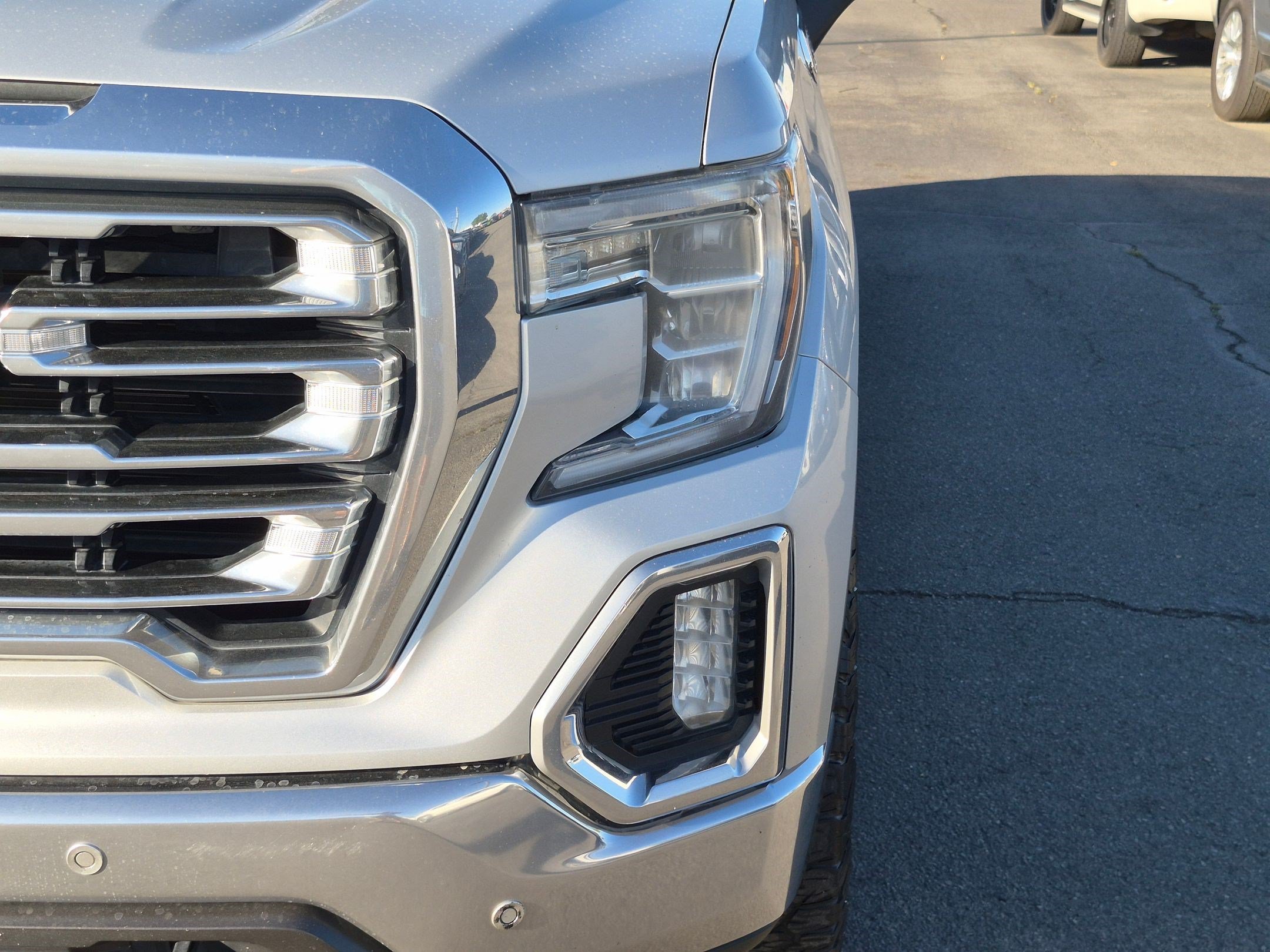 Used 2019 Quicksilver Metallic GMC SLT image 10