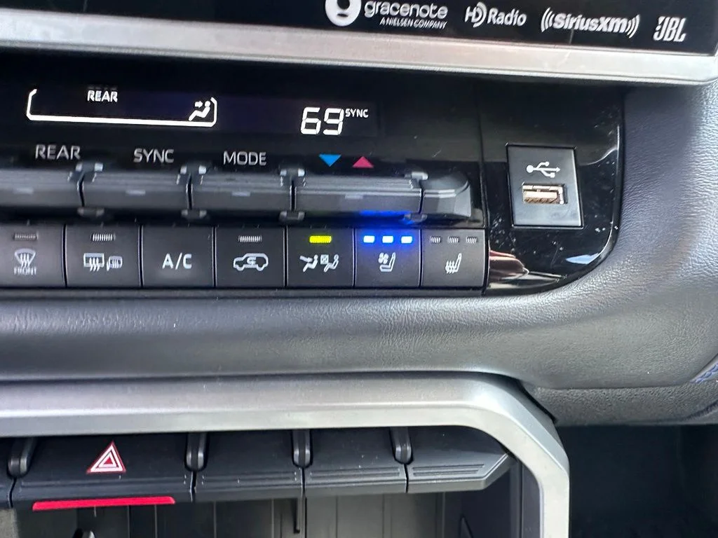 2024 Toyota Sequoia SR5 - Photo 26