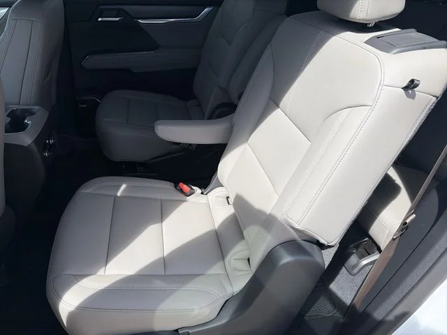 New 2026 White GMC Elevation image 11