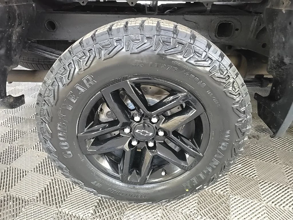 Used 2021 Black Chevrolet Custom Trail Boss image 13