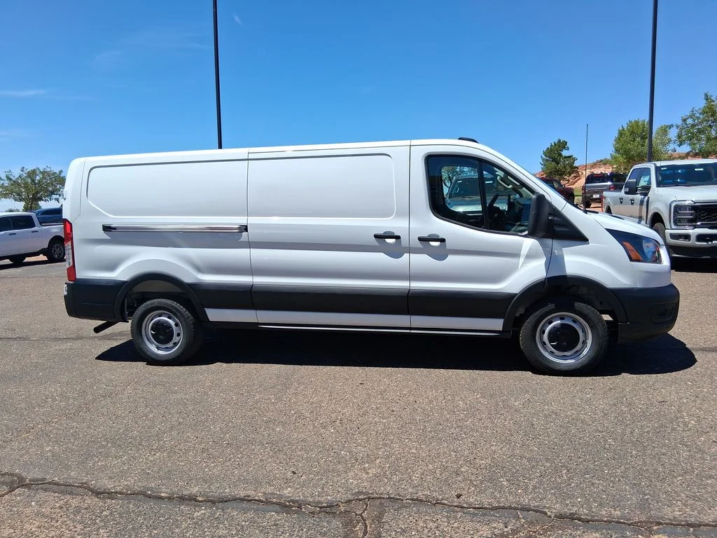 New 2026 Oxford White Ford Cargo Van image 6