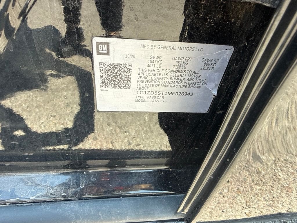 Used 2021 Black Chevrolet LT image 13