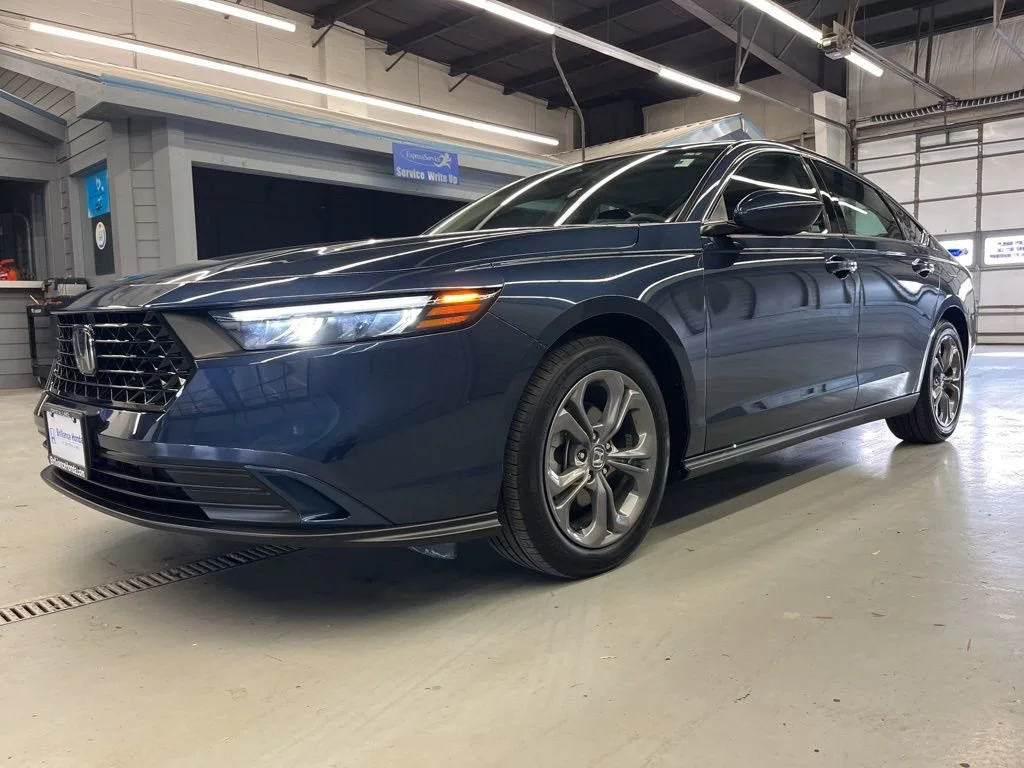2024 Honda Accord EX - Photo 36