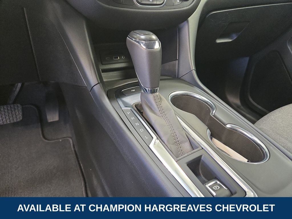 Used 2019 Summit White Chevrolet LT image 21
