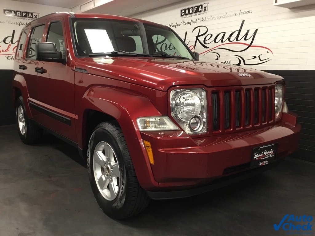 2011 Jeep Liberty Sport photo 3