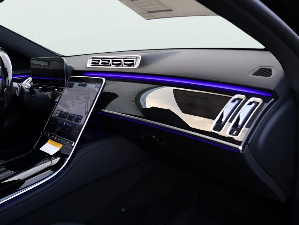 New 2026 Black Mercedes-Benz S 580 image 11