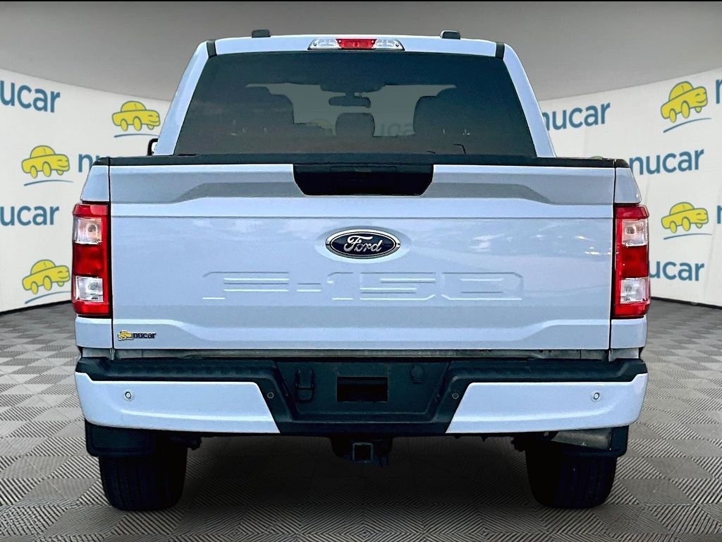 Used 2022 White Metallic Ford XL image 5