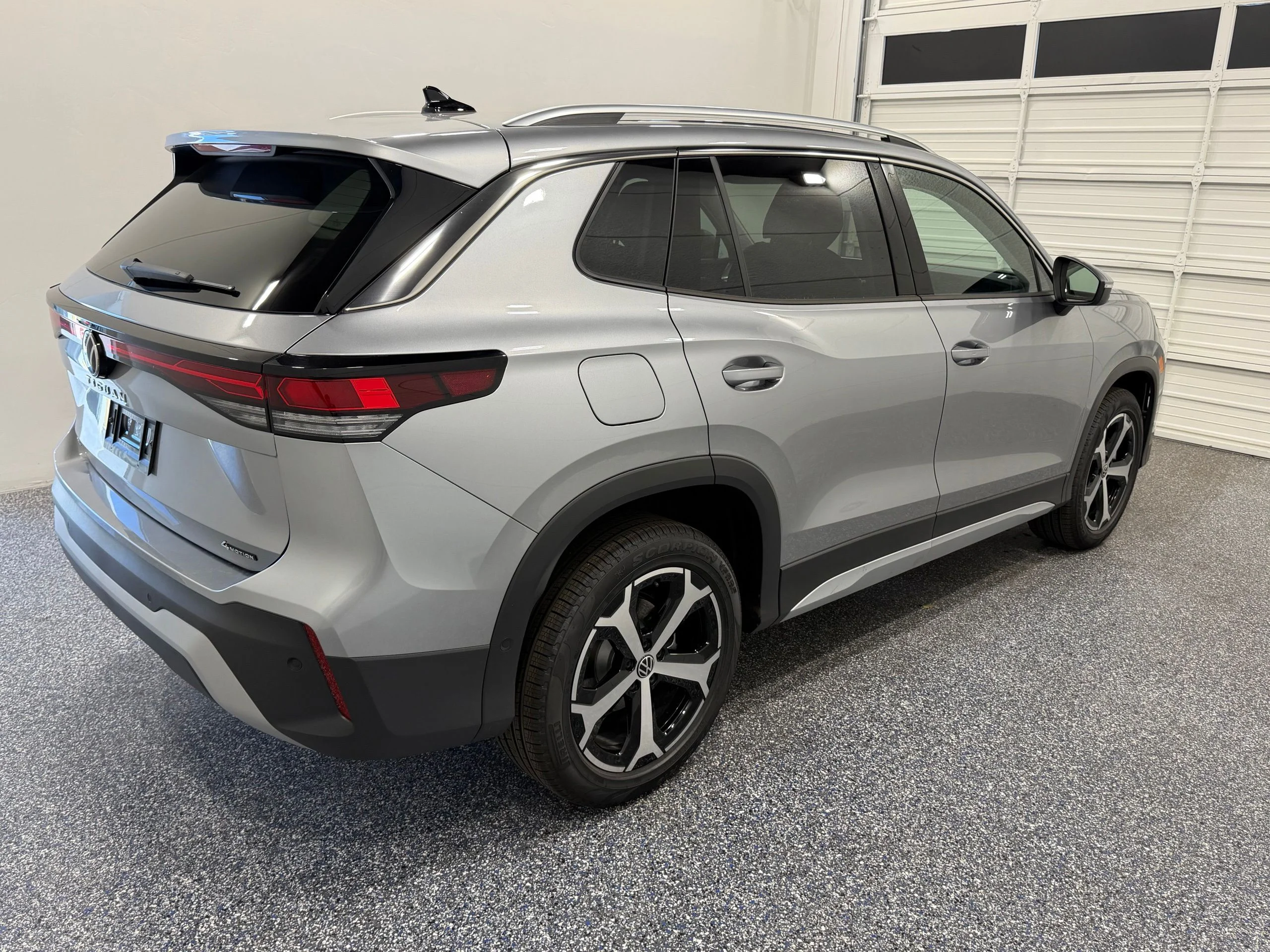 New 2026 Silver Volkswagen 2.0T SE image 7