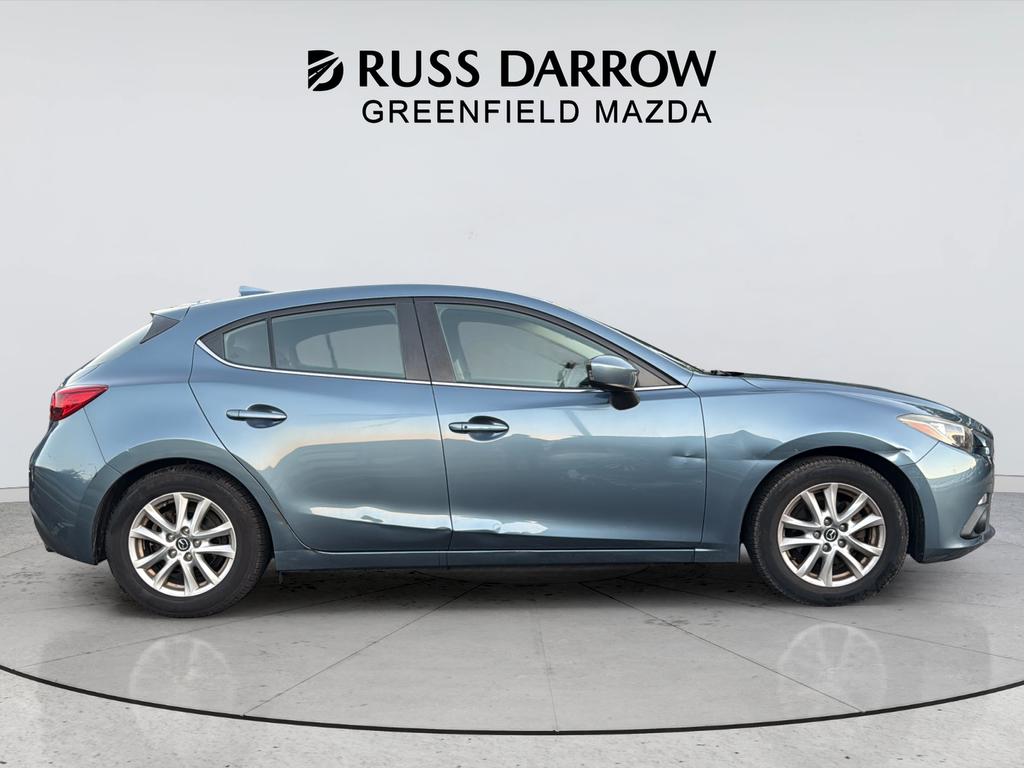 Used 2016 Blue Mazda i Grand Touring image 6
