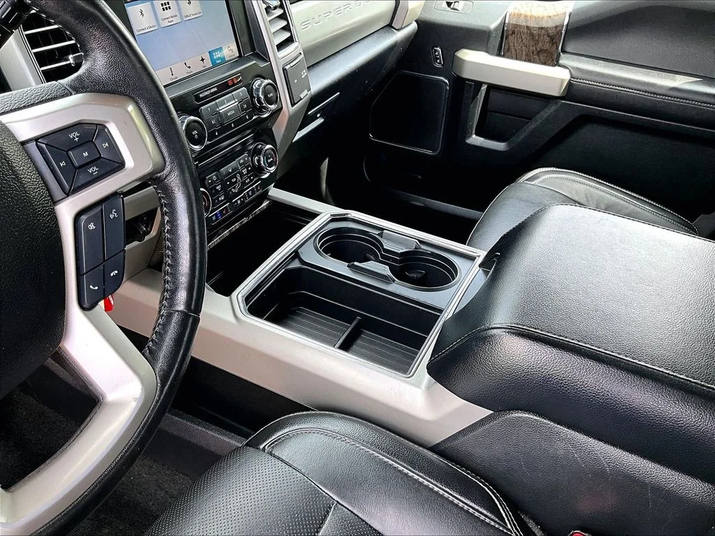 Used 2017 Red Ford Lariat image 22