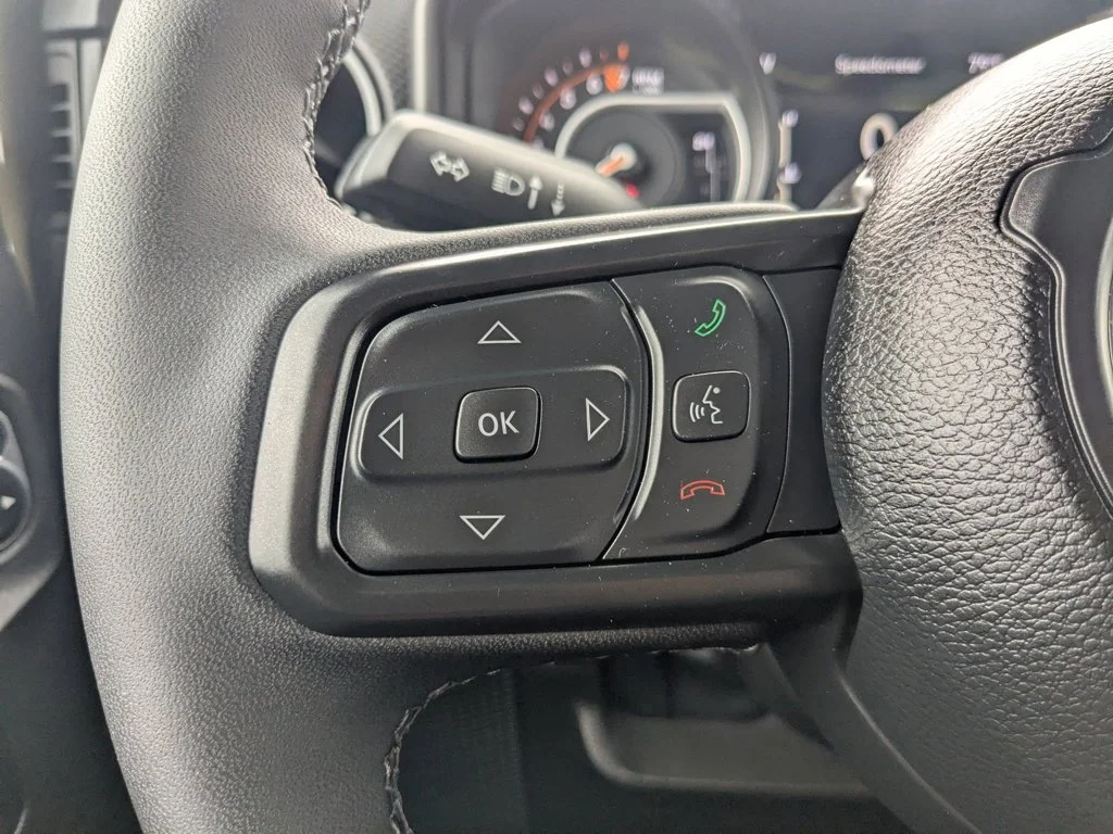 Used 2025 41 Jeep Rubicon X image 22
