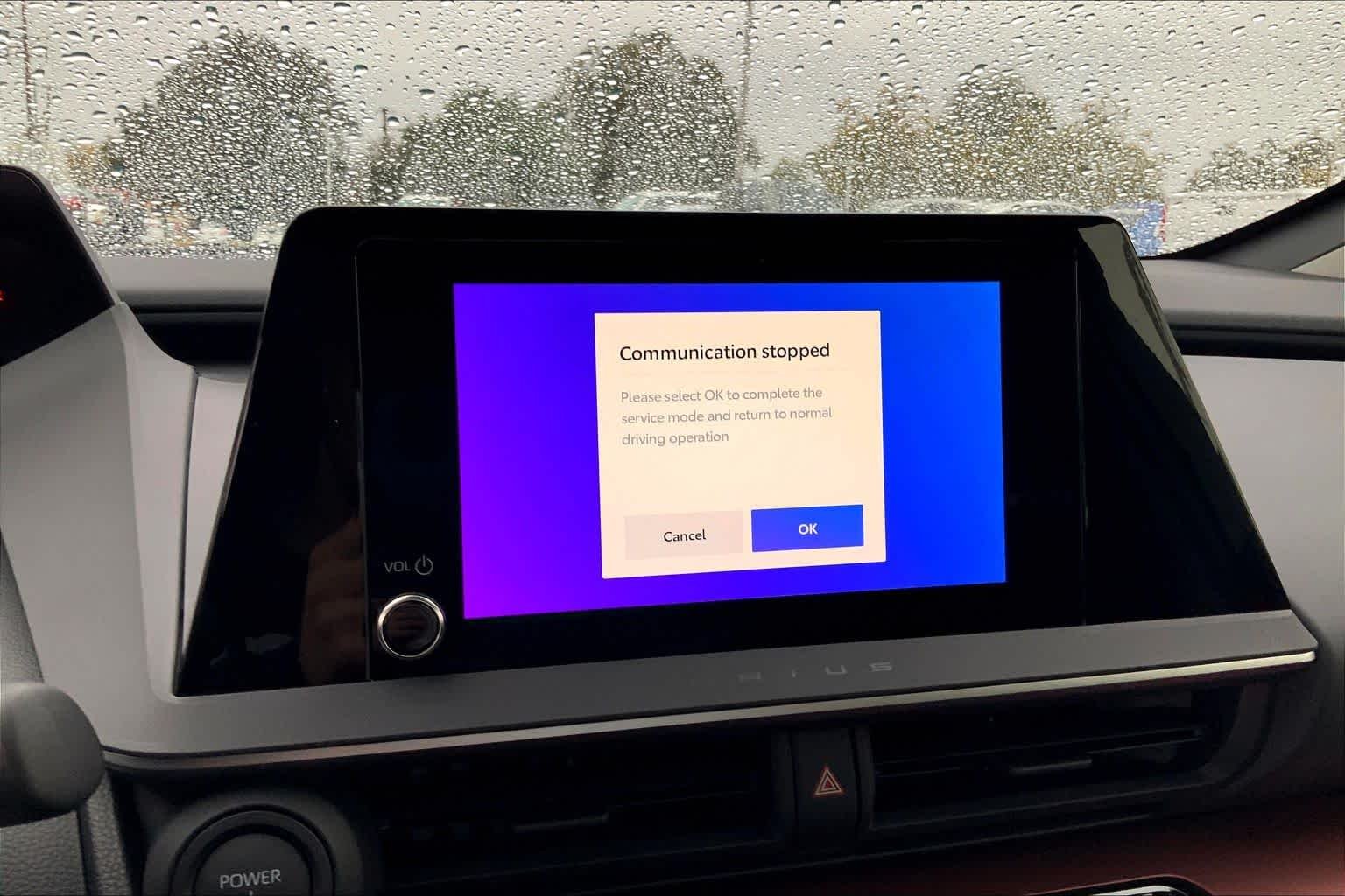 2026 Toyota Prius Plug-in Hybrid SE - Photo 18