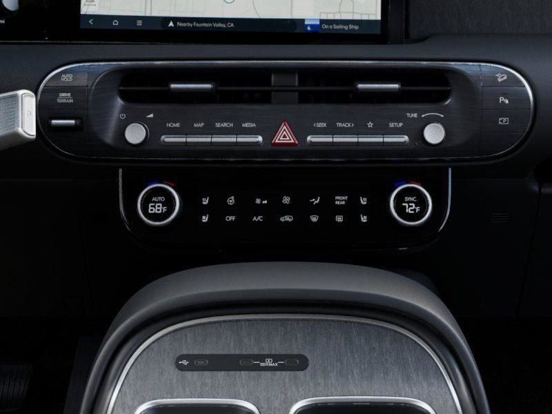 New 2026 White Hyundai SEL Premium image 24