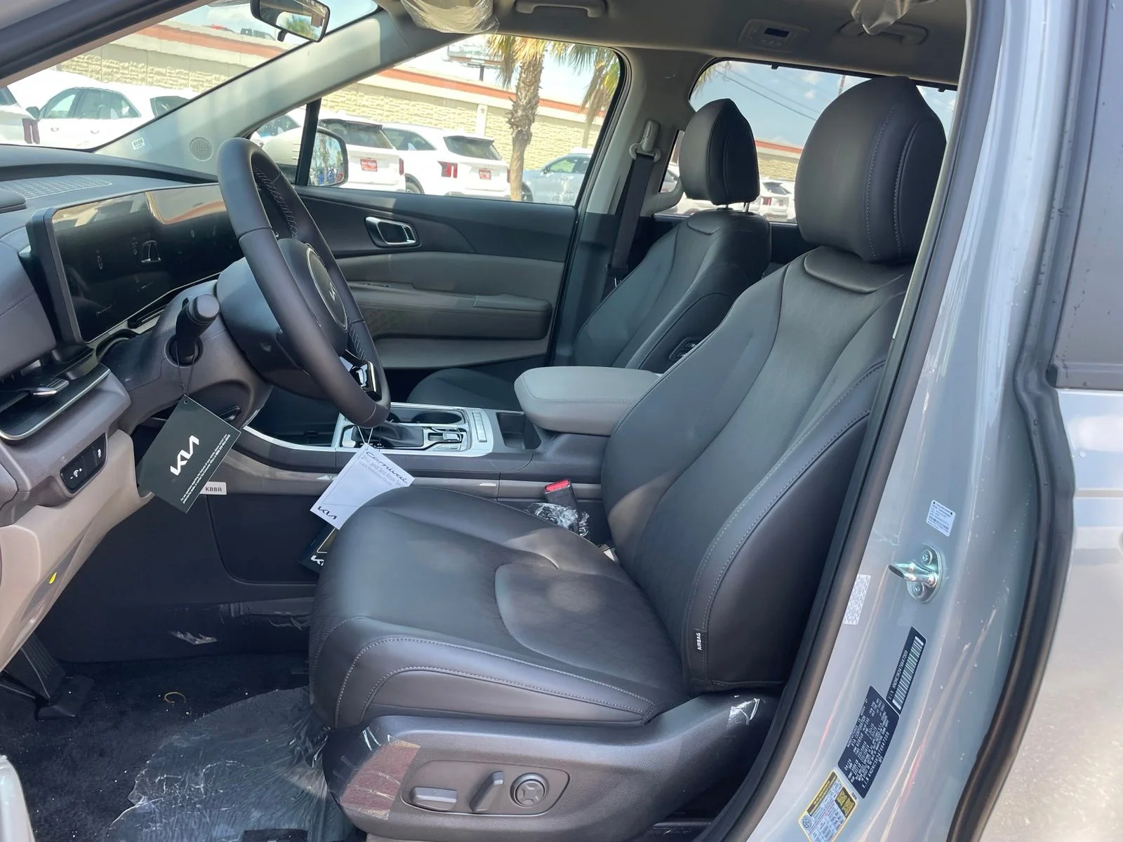 New 2026 White Kia EX image 13