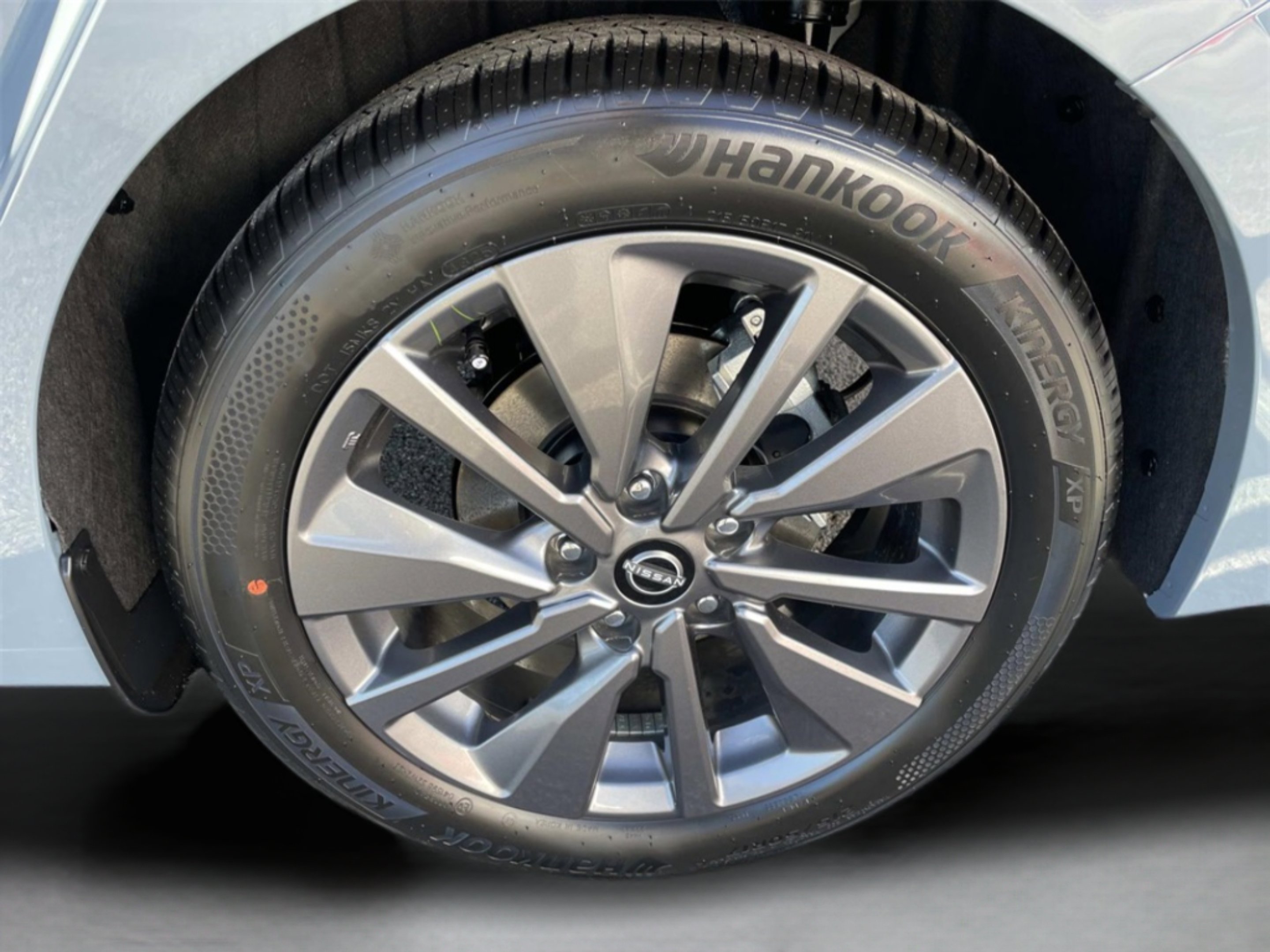 2026 Nissan Sentra SL - Photo 11