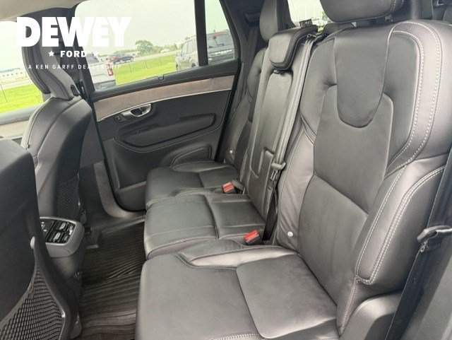 Used 2026 Gray Metallic Volvo Ultra Dark Theme image 27