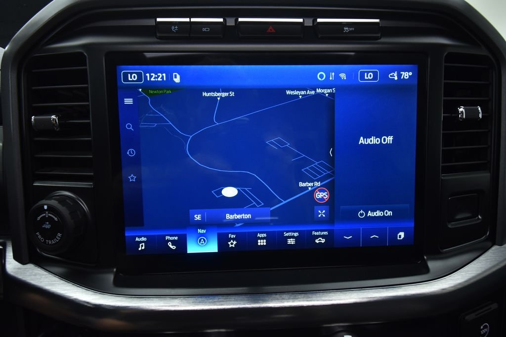 Used 2022 Atlas Blue Metallic Ford Lariat image 13