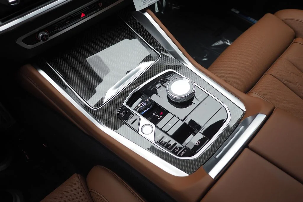 New 2027 Carbon Black Metallic BMW M60i image 19