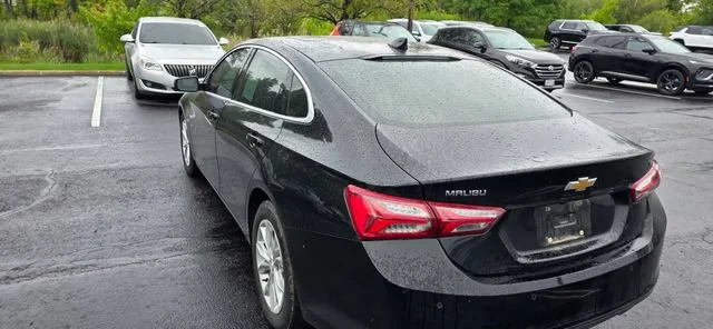 Used 2019 Chevrolet Malibu 1LT with VIN 1G1ZD5ST4KF203059 for sale in Beachwood, OH