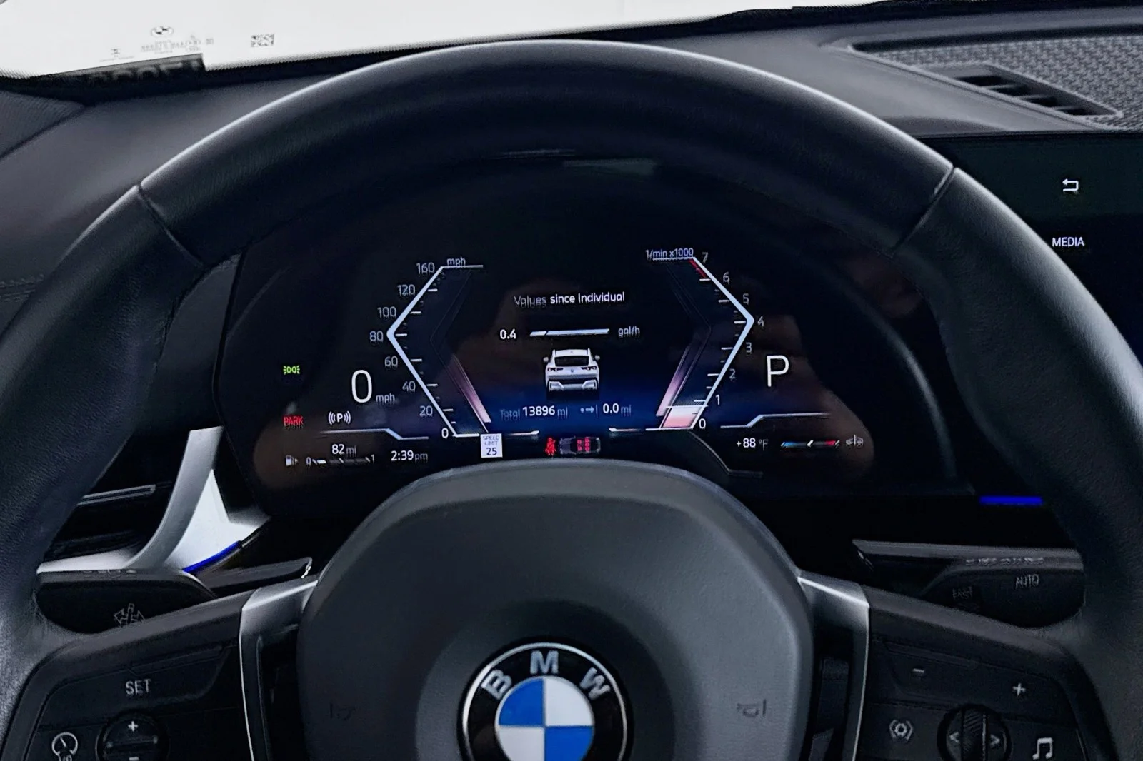 Used 2025 Alpine White BMW xDrive28i image 18