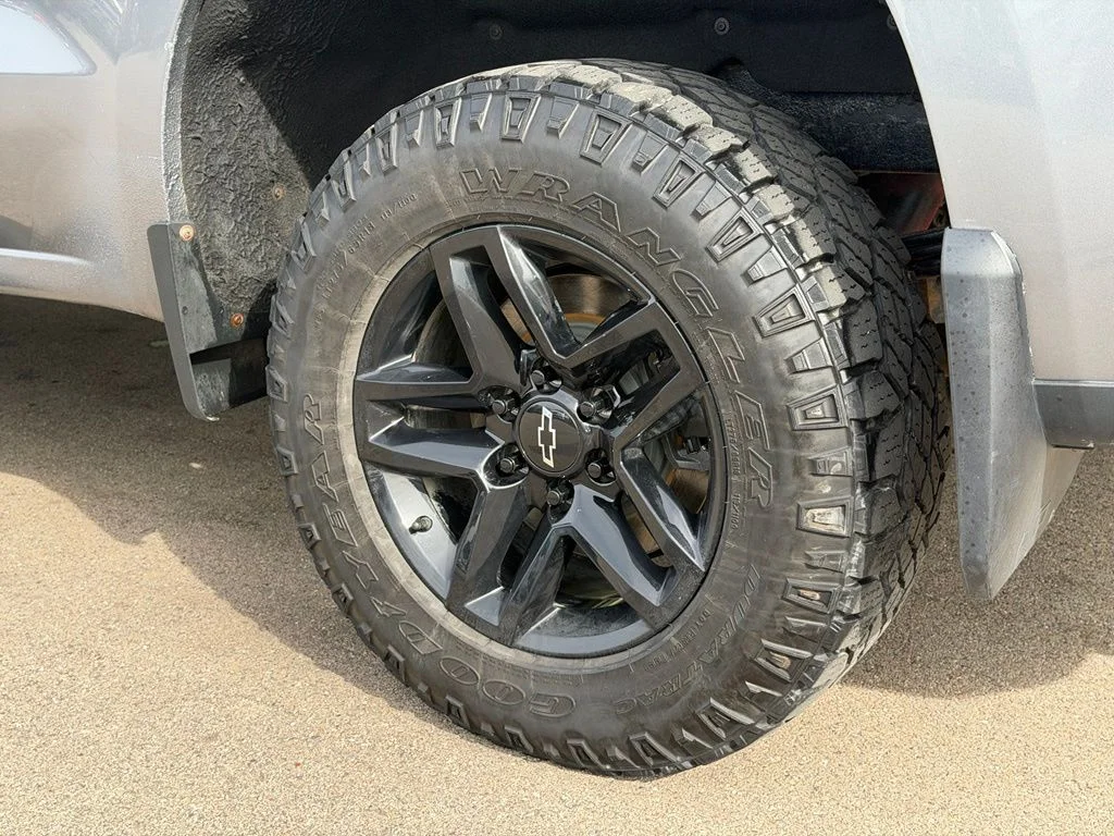 Used 2019 Gray Chevrolet Custom Trail Boss image 26