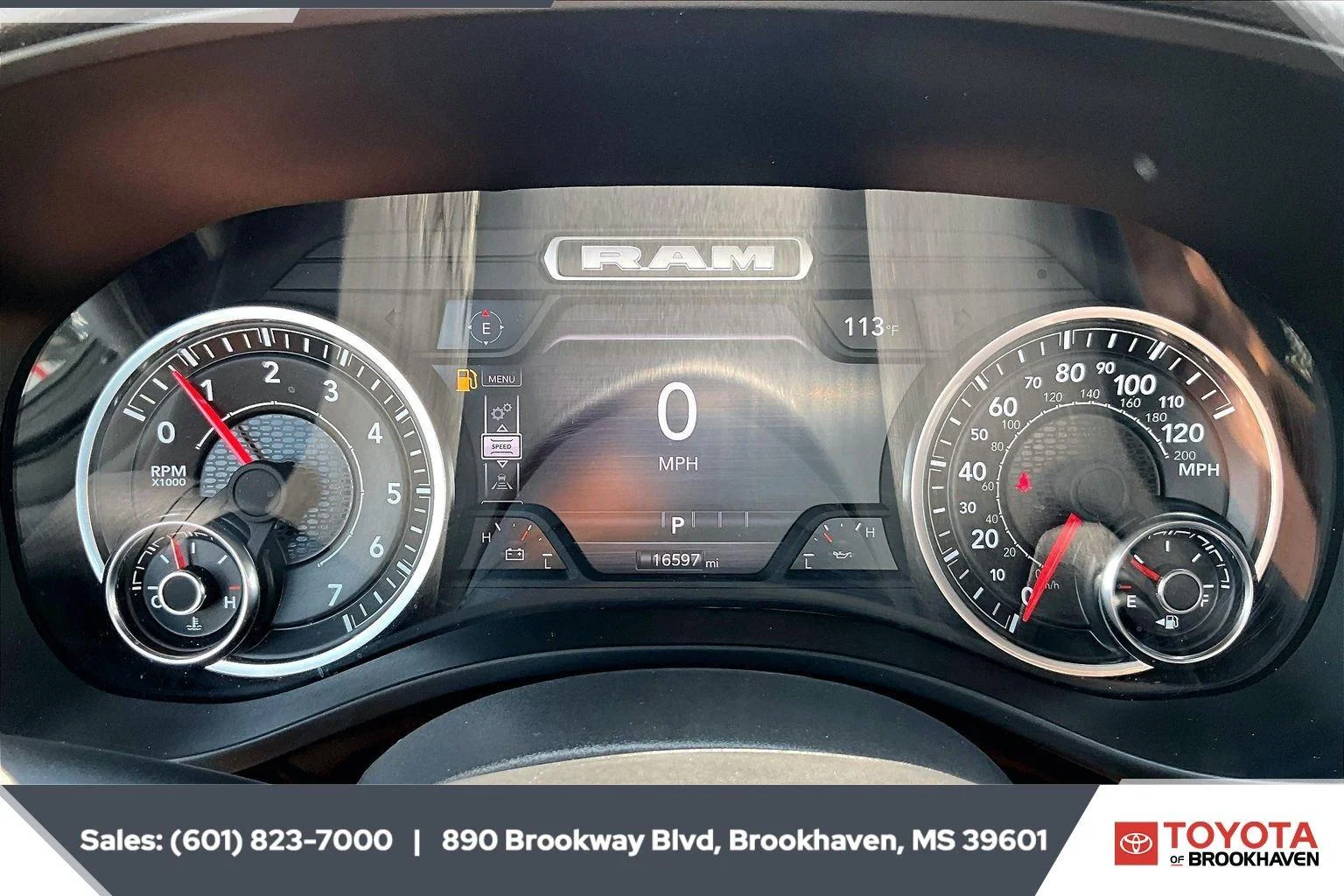 Used 2025 Delmonico Red Pearlcoat Ram Laramie image 14