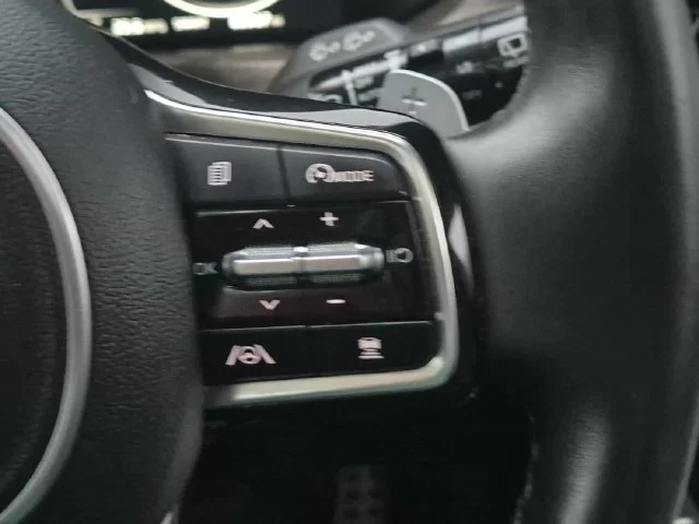 Used 2023 Red Kia X-Line SX Prestige image 18