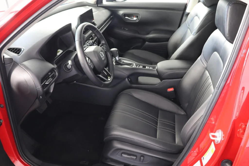 Used 2025 Milano Red Honda EX-L image 19