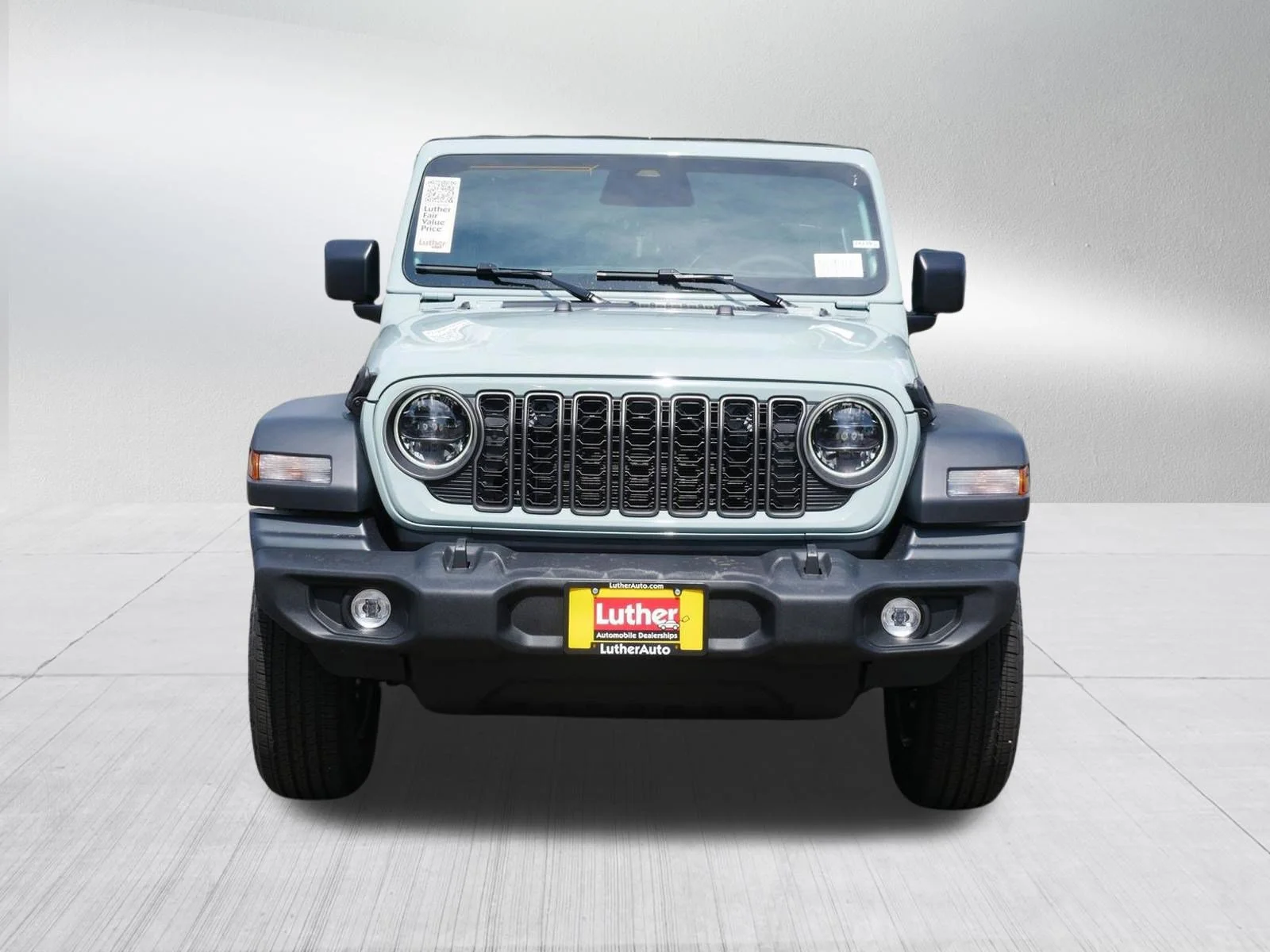 New 2026 Earl Clearcoat Jeep Sport S image 2