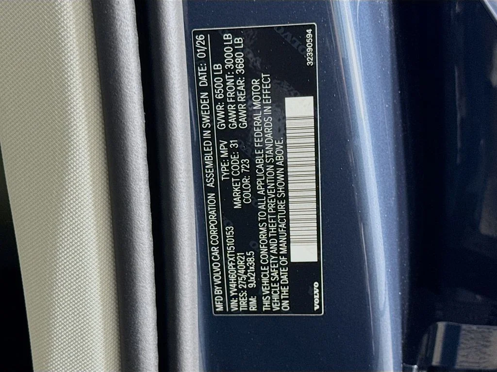 New 2026 Blue Volvo T8 Ultra image 35