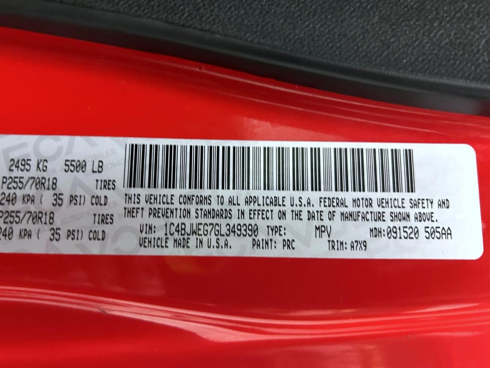 Used 2016 Red Jeep Unlimited Sahara image 25