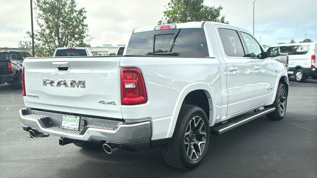 New 2026 Ivory White Tri-Coat Pearl-Coat Exterior Paint RAM Laramie image 3