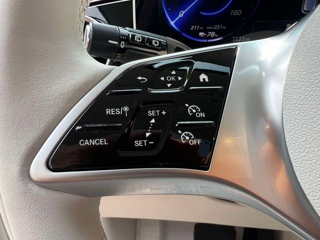 Certified Used 2025 White Mercedes-Benz 350 SUV image 21