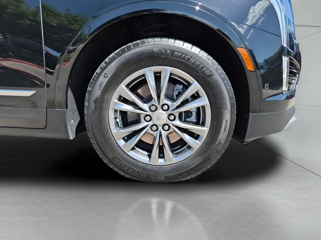 Used 2021 Black Cadillac Premium Luxury image 22