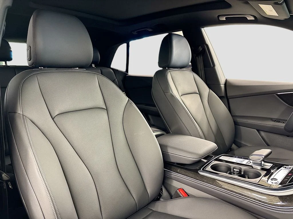 2025 Audi Q8 Premium Plus - Photo 15