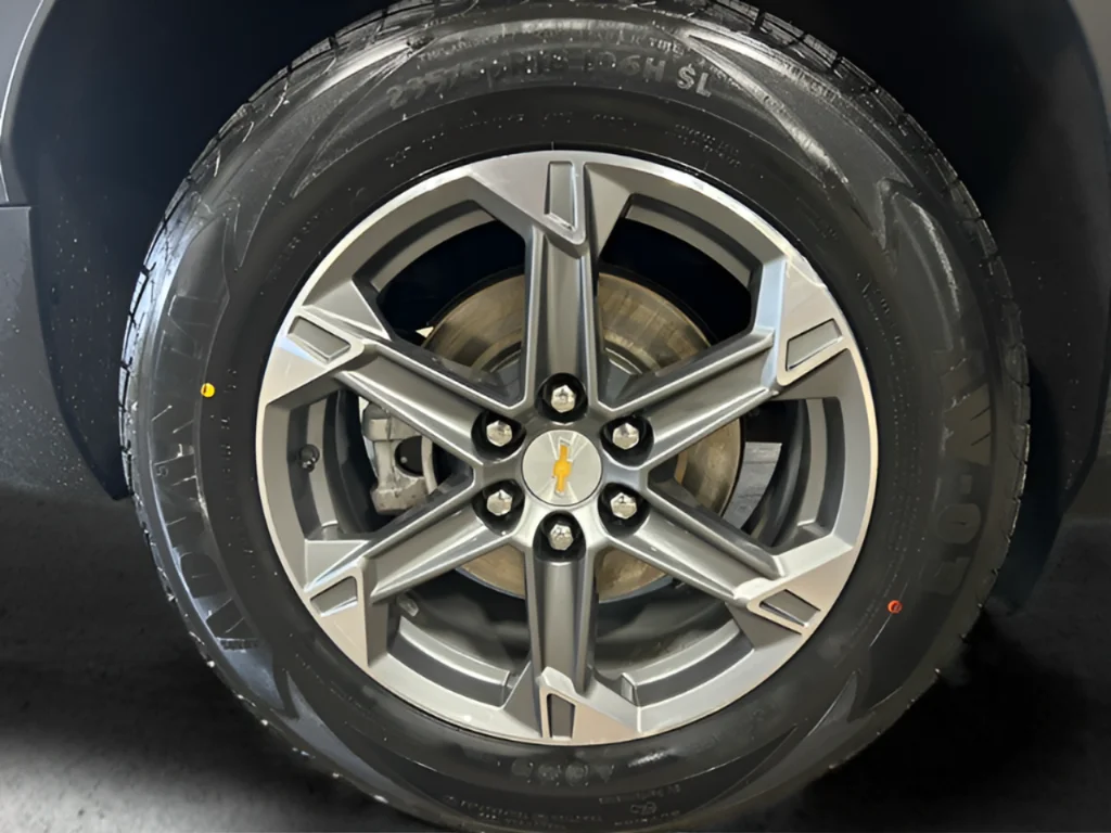 Used 2023 Black Chevrolet LT image 32