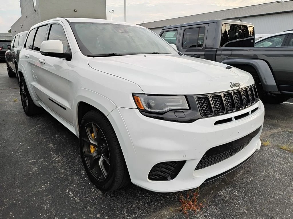 Used 2018 White Jeep Trackhawk image 5