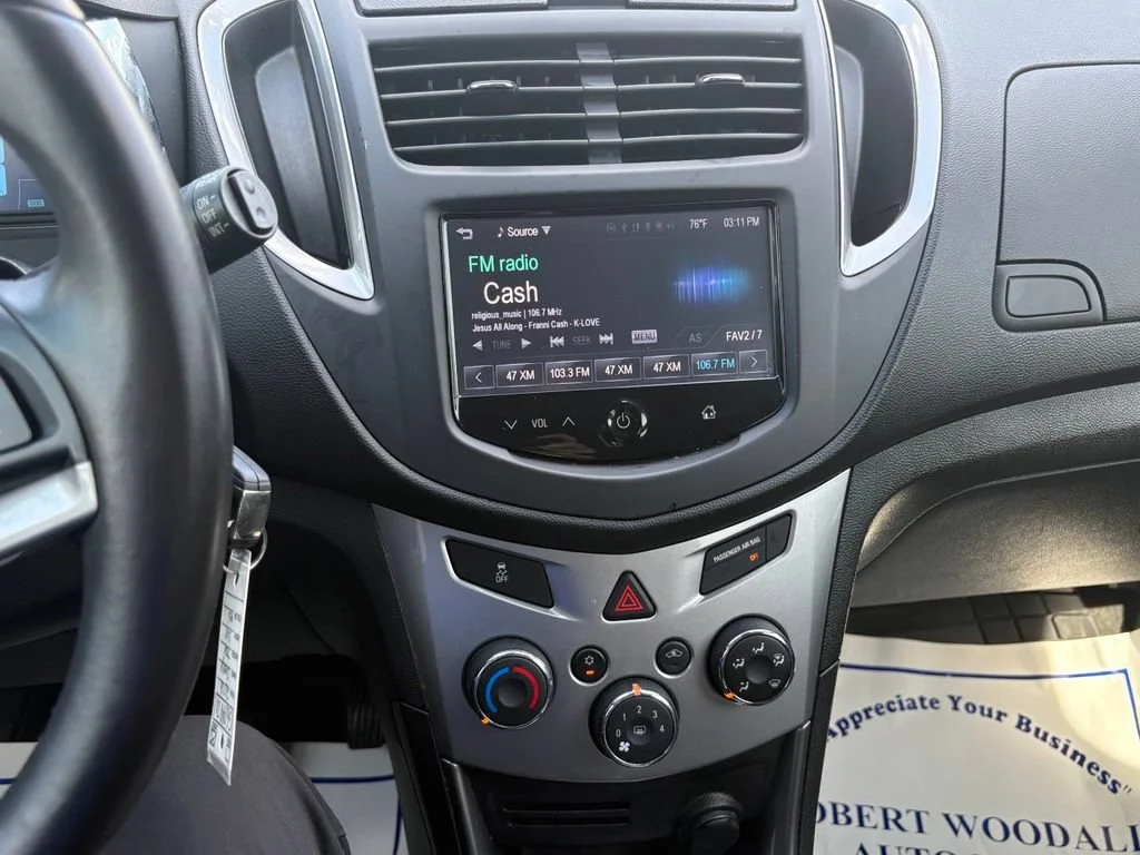 Used 2016 CRIMSON METALLIC Chevrolet LT image 14
