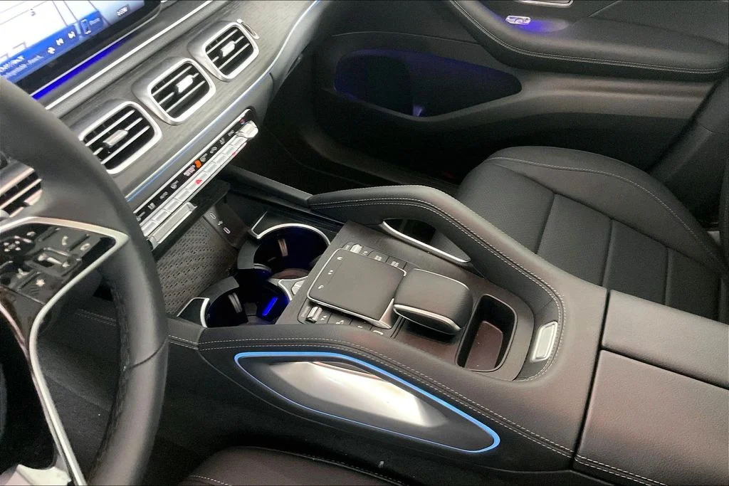 New 2026 Gray Mercedes-Benz GLE 450 image 8