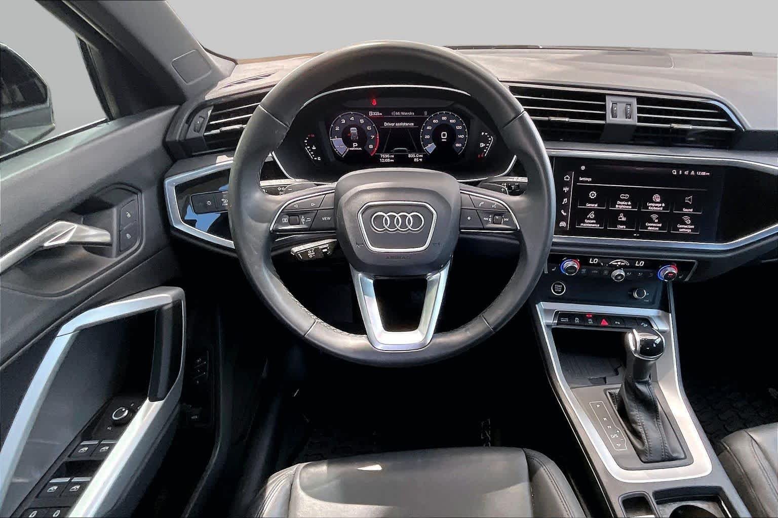 Used 2024 Mythos Black Metallic Audi S line Premium image 6