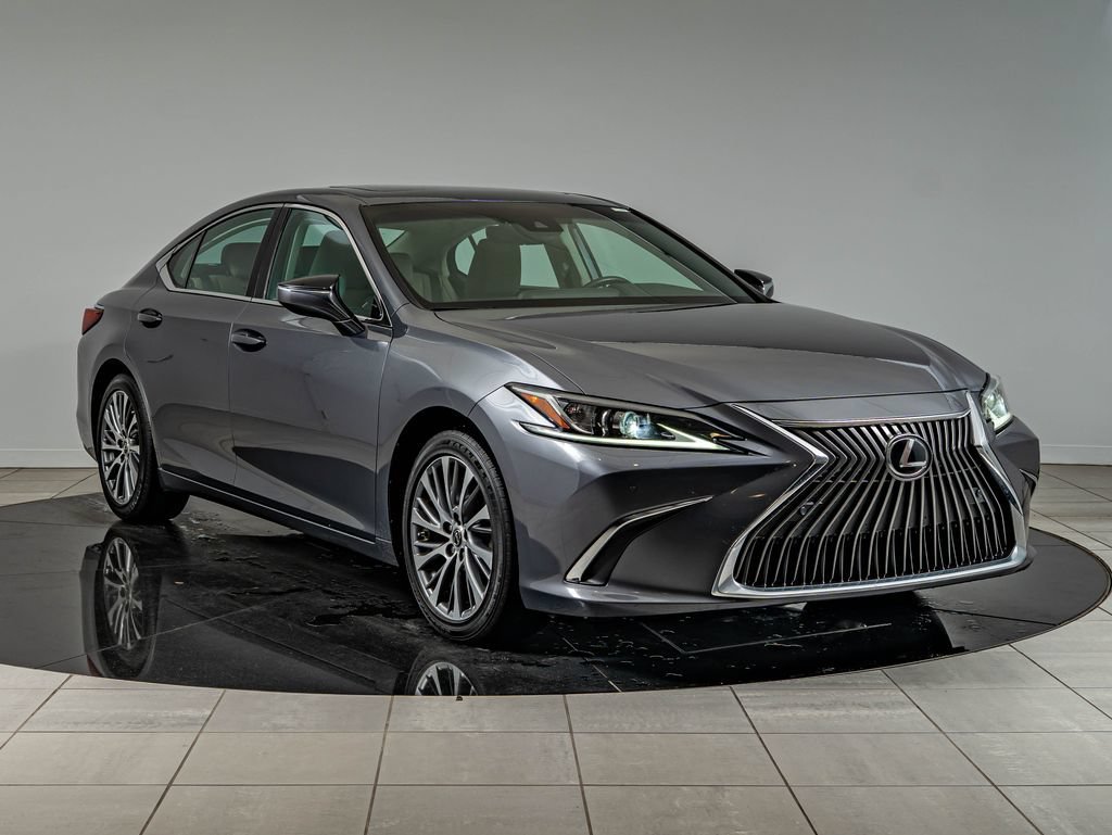 Used 2019 Gray Pearl Lexus 350 image 3